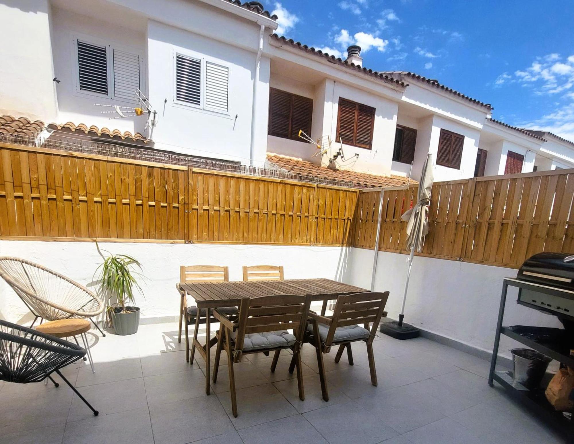 Casa Adosada Gran Avenida Con Billar Benicàssim Εξωτερικό φωτογραφία